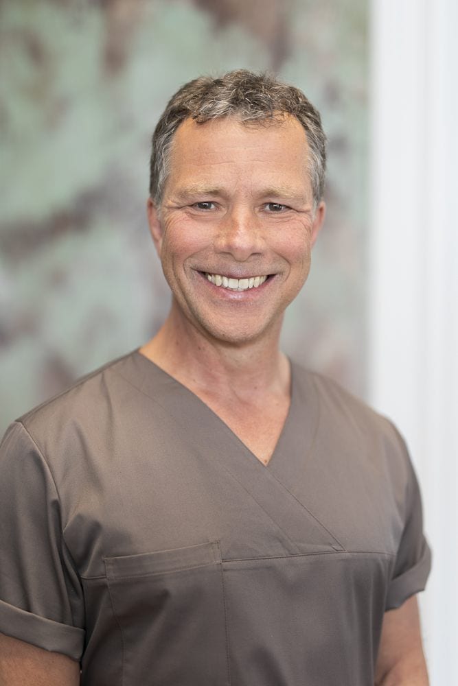 Dr. Wrobel Dr. Wrobel