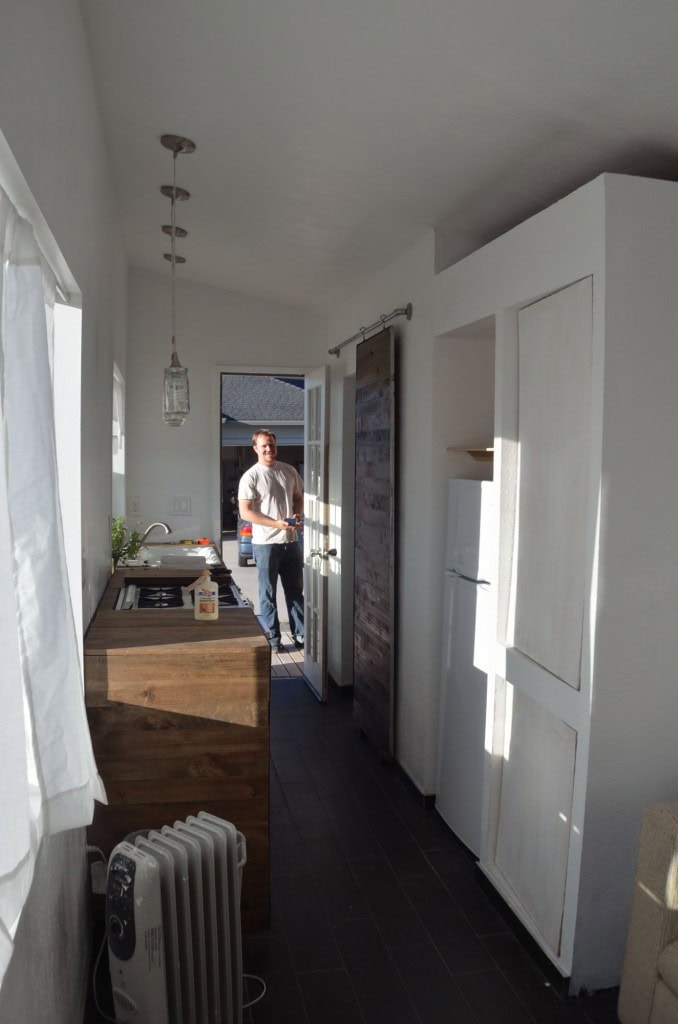 I was debating the color of the front doors, I was going to post a poll on here to have you all help me decided but instead I just picked! 