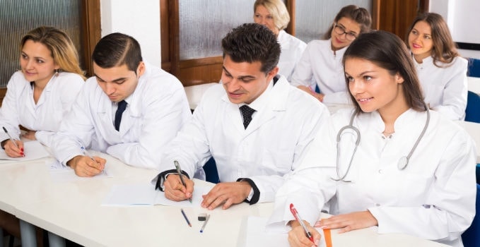The Case for an Interprofessional, Postgraduate NP/PA Fellowship in Urgent Care The Case for an Interprofessional, Postgraduate NP/PA Fellowship in Urgent Care