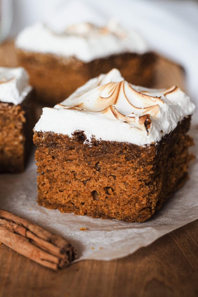 This Pumpkin Sheet Cake with Toasted Meringue is the perfect autumn treat. It's moist, warm with the cinnamon scent and the toasted meringue topping makes it a real showstopper. If you prefer, you can leave the topping out and make only the sponge, this would make a great breakfast with a cup of coffee or a mid-afternoon snack. It's really delicious either way and I promise it's easy! | Paula's Apron Recipe