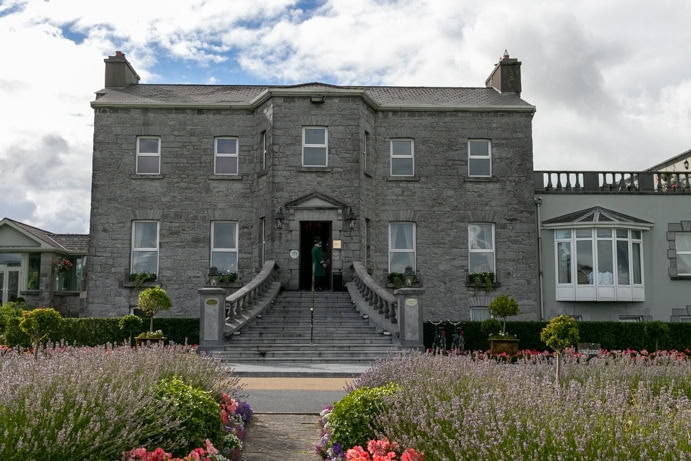 Glenlo Abbey Hotel Entrance