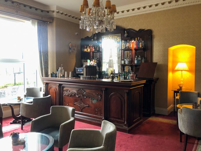 Glenlo Abbey Resident's bar