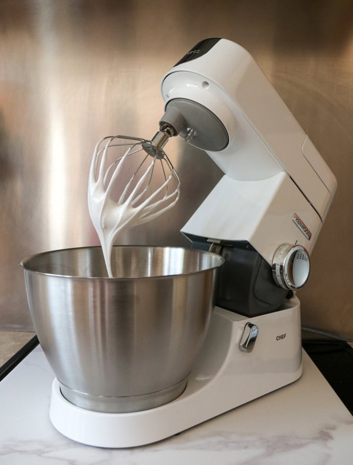 Pavlova recipe with Kenwood Chef stand mixer.