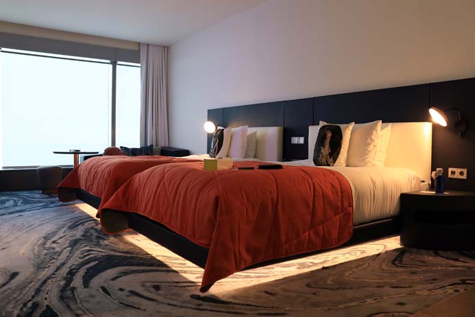 W Hotel Barcelona review the wonderful bedroom