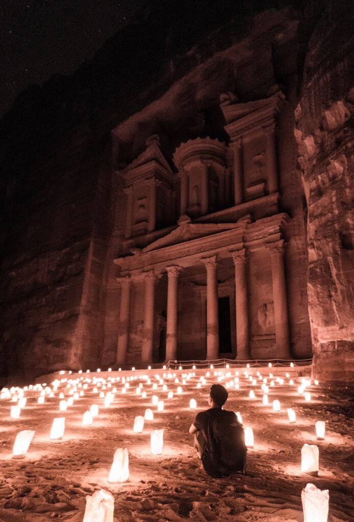 Petra Antik Kenti el hazne gece