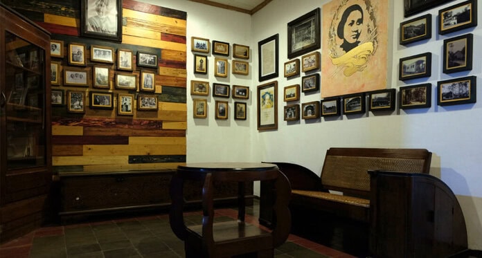 Koleksi-Sejarah-Rumah-Kartini-karimunjawa-Jepara-Indonesia