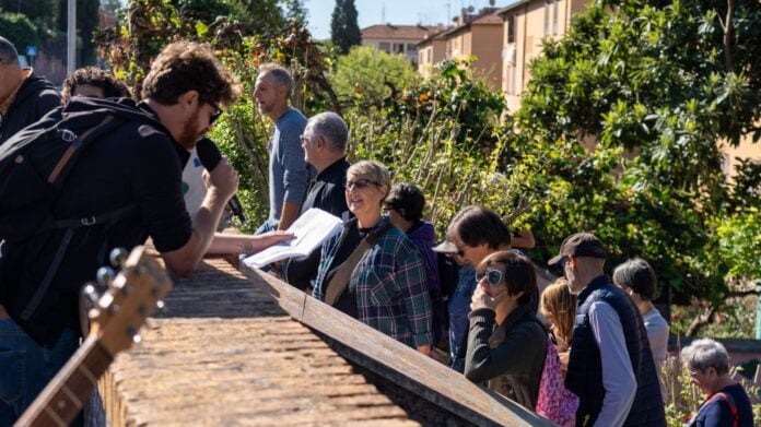 Festival delle Passeggiate: passeggiate gratuite tra poesia e teatro Festival delle Passeggiate: passeggiate gratuite tra poesia e teatro