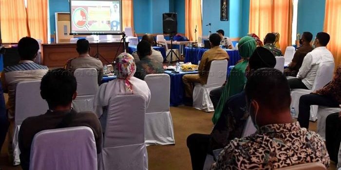 Suasana Vidcon Penyerahan Sertifikat tanah