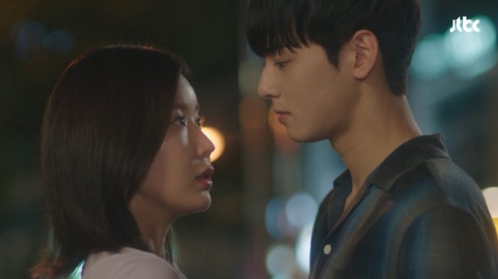 Im Soo Hyang dan Cha Eunwoo Syuting Adegan Ciuman Sampai Pagi