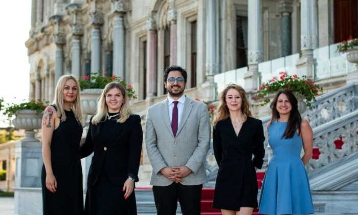 Astons, yatırımcılarla buluşmaya devam ediyor