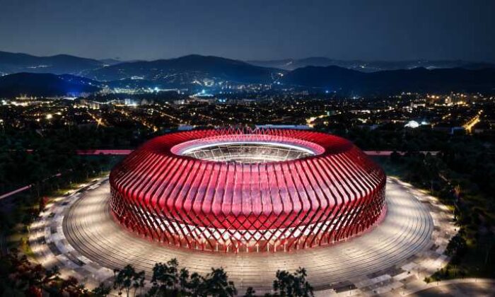 Bişkek Arena için Form Freva soğutma kuleleri tercih edildi