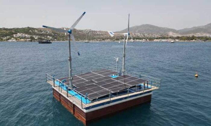 Bodrum Belediyesi deniz suyunu güneş ve rüzgarla arıtmaya başladı