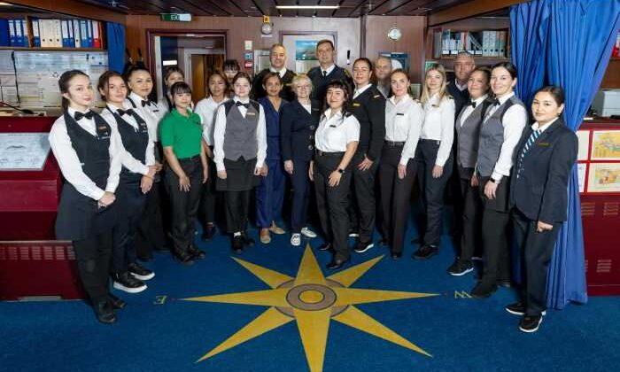 Denizcilikte cam tavanlar kırılıyor