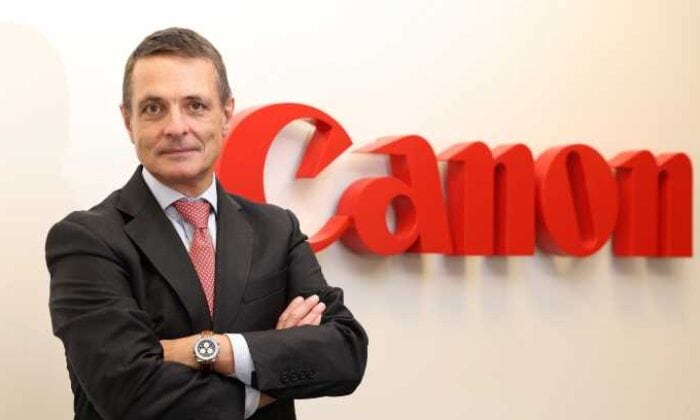 Canon Eurasia Ülke Direktörü Alexandre Emeryk, kapsayıcı liderliğiyle dünyanın en etkili isimleri arasında