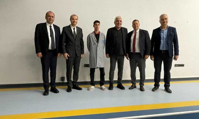 DemirDöküm, gençlerin eğitim yolculuğunu desteklemeye devam ediyor