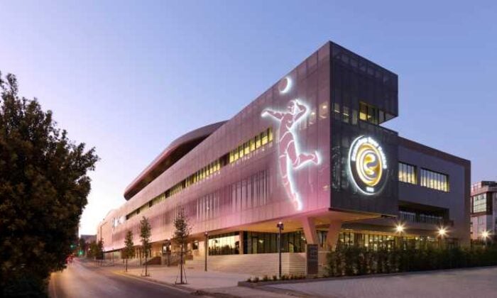Eczacıbaşı Spor Kulübü’nün yeni salonu Kartal’da açıldı