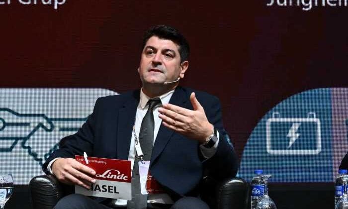HASEL, İstif Makineleri ve Akıllı Depo Teknolojileri Zirvesi’nde intralojistikte otomasyon ve dönüşüm stratejilerini ele aldı