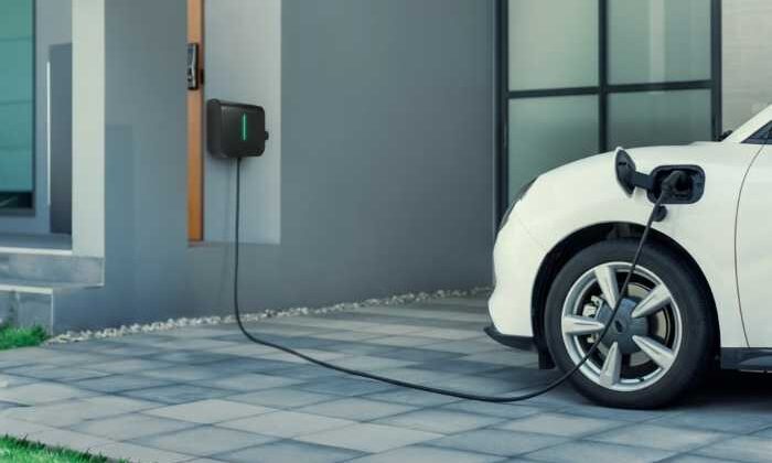 Elektrikli araç şarj istasyonunda Üçay Mühendislik’ten ücretsiz kurulum desteği