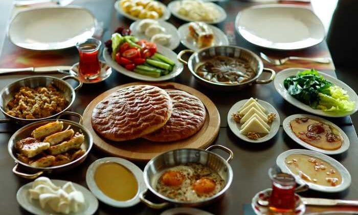 “Dünden Bugüne İz Bırakan Lezzetler: Van Kahvaltısı” Projesi ile yerel ekonomi desteklenmeye devam ediyor