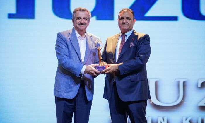 Fuzul, 33 yıllık öncülüğünü “Yılın Kurumsal Markası” ödülüyle taçlandırdı