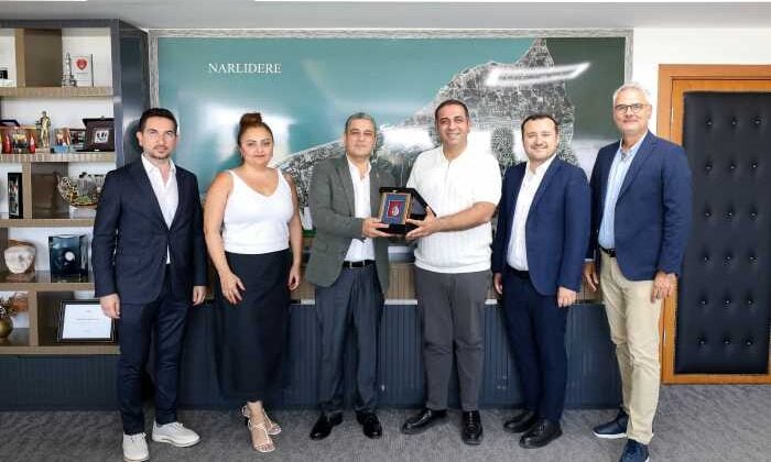 IQ Alüminyum Sistemleri’nden öğrencilere kırtasiye desteği