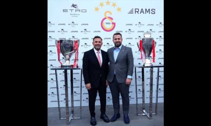 Galatasaray Futbol Takımı Şampiyonluğu ETRO Residences İstanbul’da kutladı
