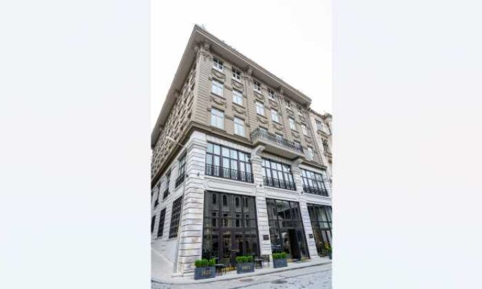 Orientbank Hotel ve Orient Occident Hotel uluslararası ödülün sahibi oldu