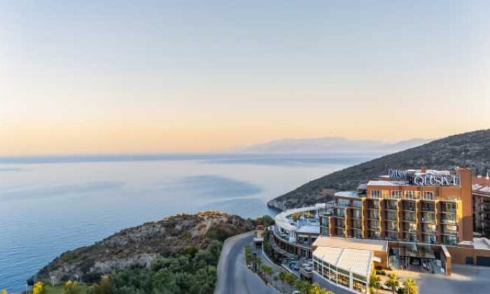 Qlusive Hotel, Kuşadası’nda misafirlerini ağırlamaya başladı