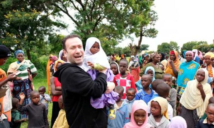 Özgür Aras’tan Afrika’ya umut taşıyan yolculuk