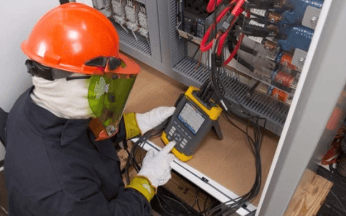 SERVICIO DE ELECTRICISTA