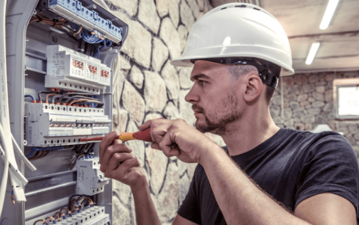Instalación Eléctrica en Lima ⚡ Servicio Profesional, Seguro y Certificado 2026