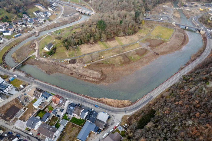 Luftaufnahme Kreuzberg Gewässerwiederherstellung