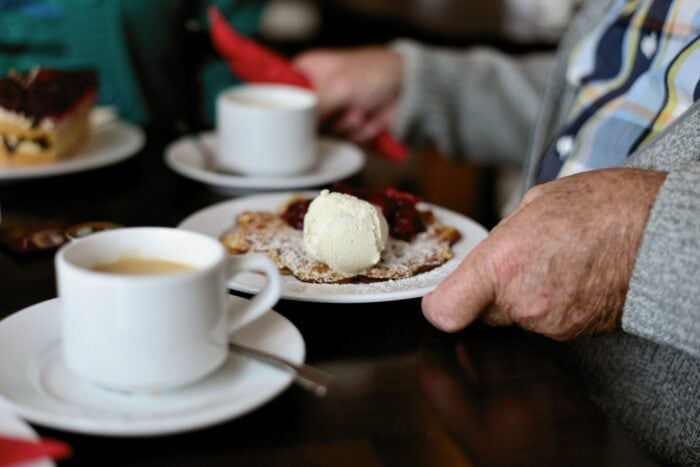 Senioren_Kaffee_Kuchen_Hände_Pixabay | Kreisverwaltung Ahrweiler