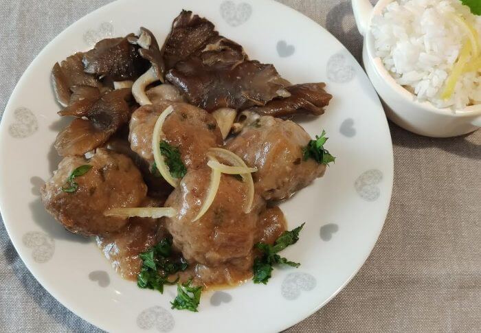 Boulettes de boeuf à la coriandre et au citron confit
