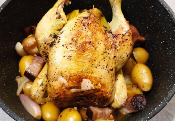 Poulet rôti au lard fumé