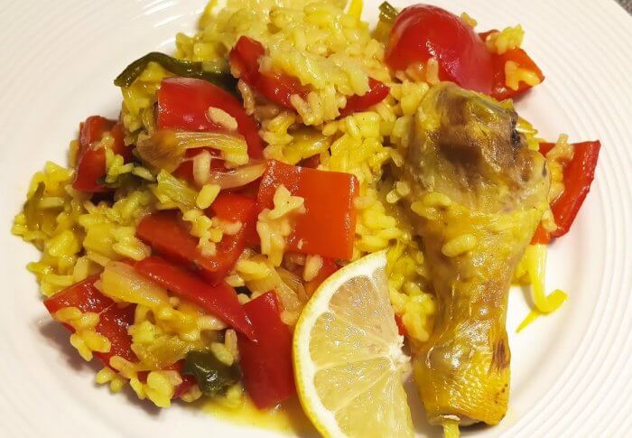 Riz aux poivrons rouges et au poulet