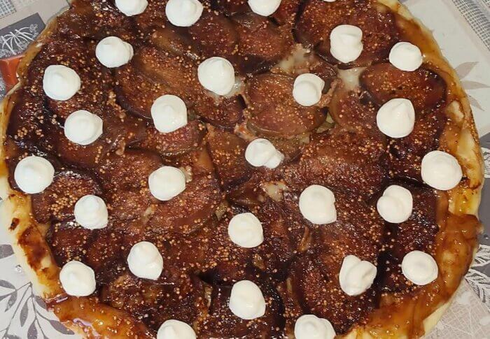 Tatin aux figues et au fromage de chèvre