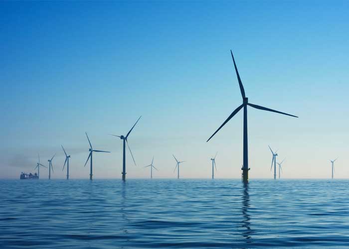 Record UK offshore wind auction boosts goal to decarbonise by 2030