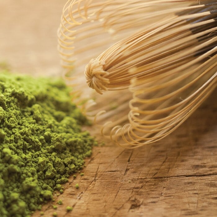 Купить бамбуковый венчик Тясен для взбивания чая Матча (маття) с подставкой