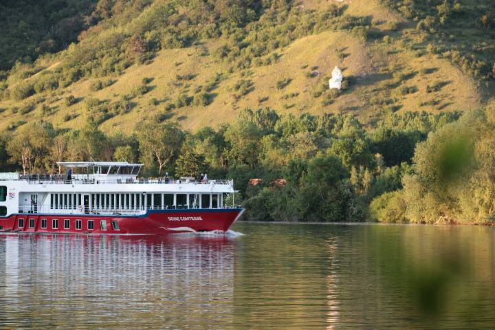 Bateau de croisière fluviale : Seine Normandie