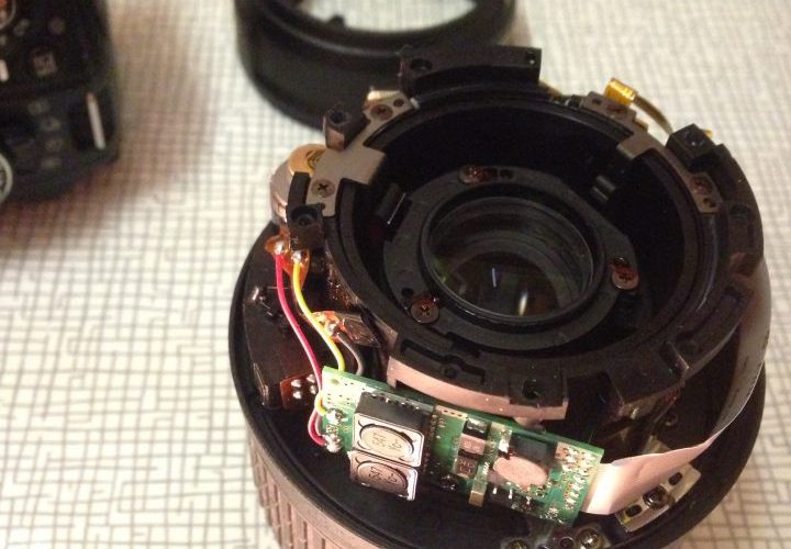 Broken Nikon lens