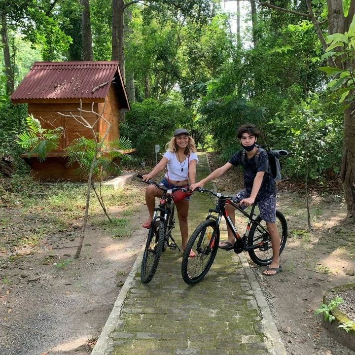 Berkeliling dengan sepeda di pulau Panjang Jepara