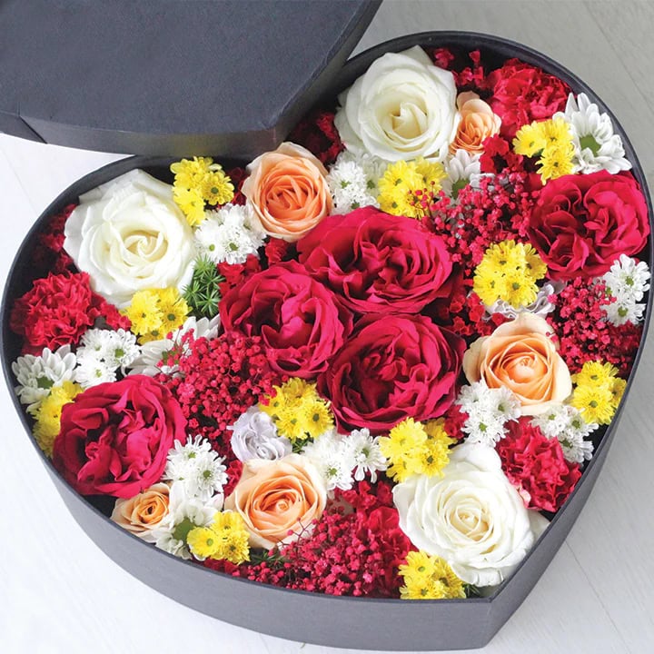 Flower box / kvety v krabici Fint - Donáška kvetov