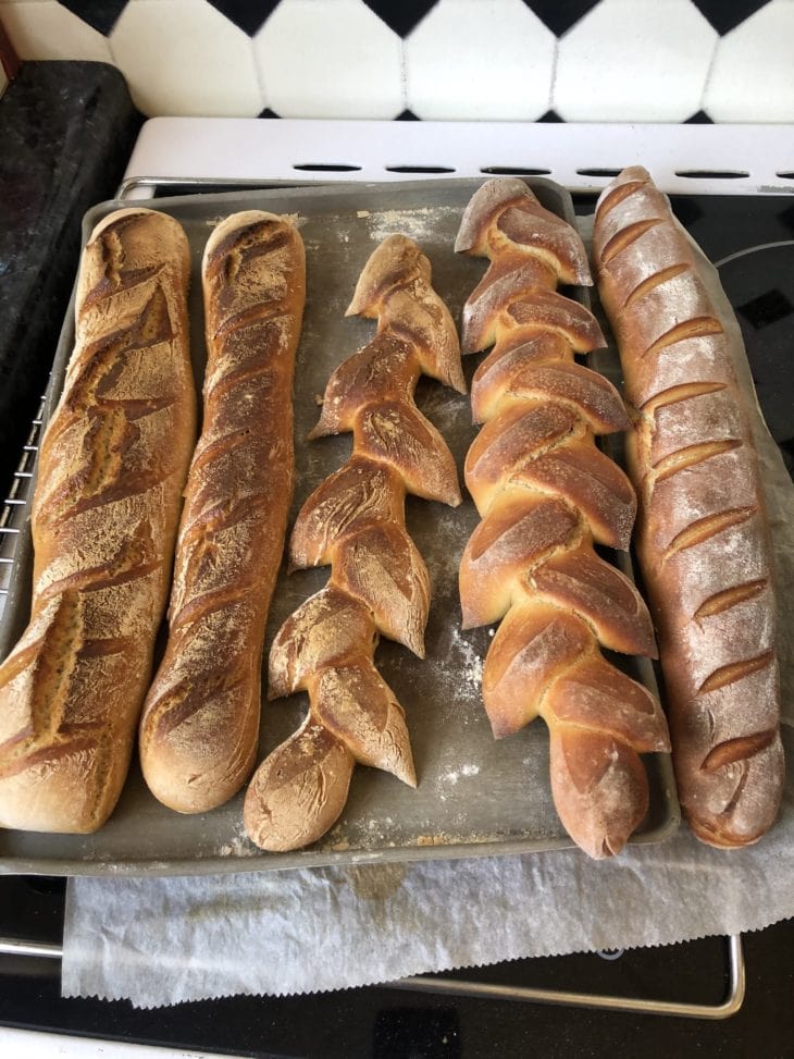 自宅で簡単 本場の味を楽しめる手作りフランスパンレシピはコレだ ますこのフランス生活 自宅で簡単 本場の味を楽しめる手作りフランスパンレシピはコレだ ますこのフランス生活