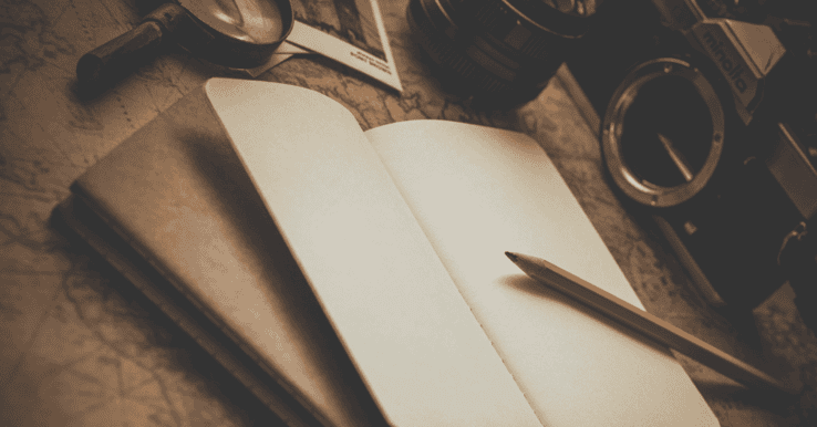 empty notebook ready to be filled with new b2b leads