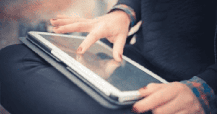 Scrolling on instagram on tablet after creating an instagram lead ad