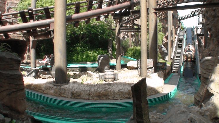 Foto: Torsten Guski, Wildwasserbahn im Phantasialand