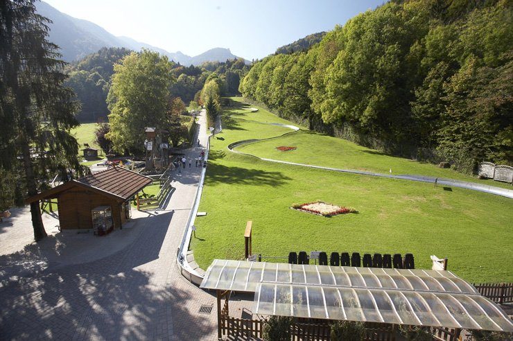 Foto: Märchen-Erlebnispark Marquartstein GmbH & Co. KG, Sommerrodelbahn