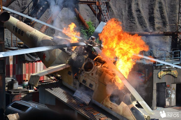 Foto: Freizeitparkinfos.de, Filmpark Babelsberg, Stuntshow im Vulkan