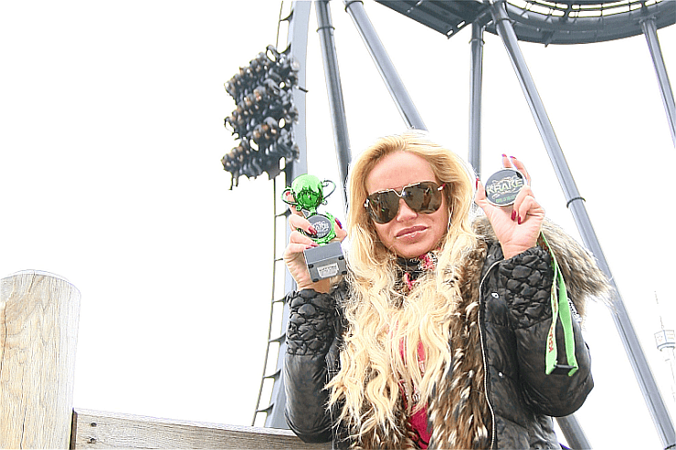 Heide-Park - Gina-Lisa besiegt KRAKE